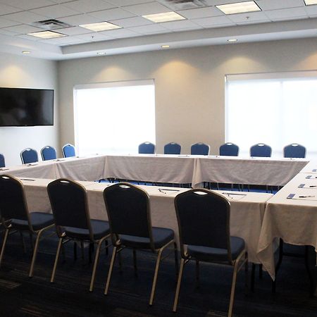 Holiday Inn Express Leland - Wilmington Area By Ihg Exterior foto