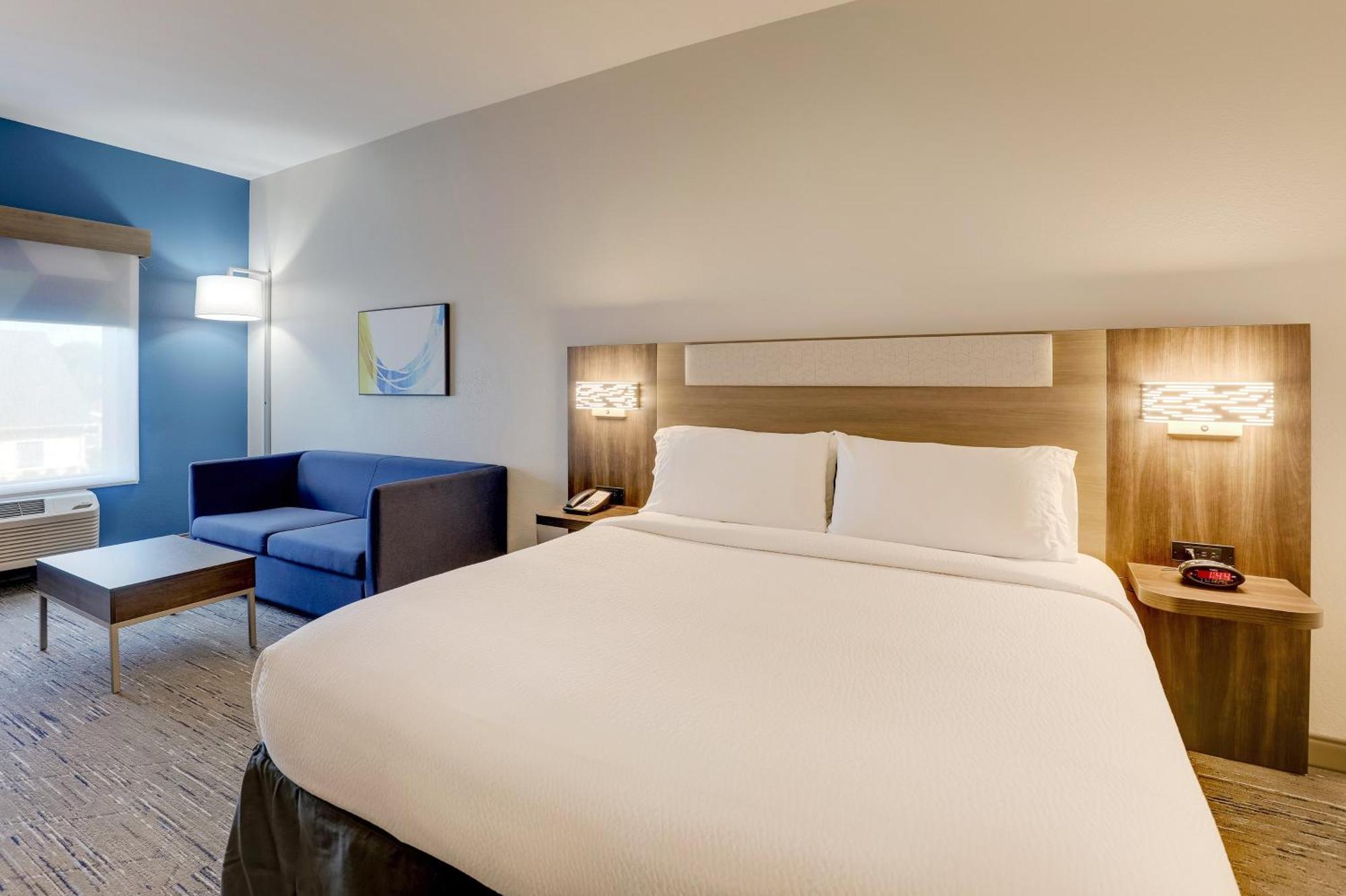 Holiday Inn Express Leland - Wilmington Area By Ihg Exterior foto