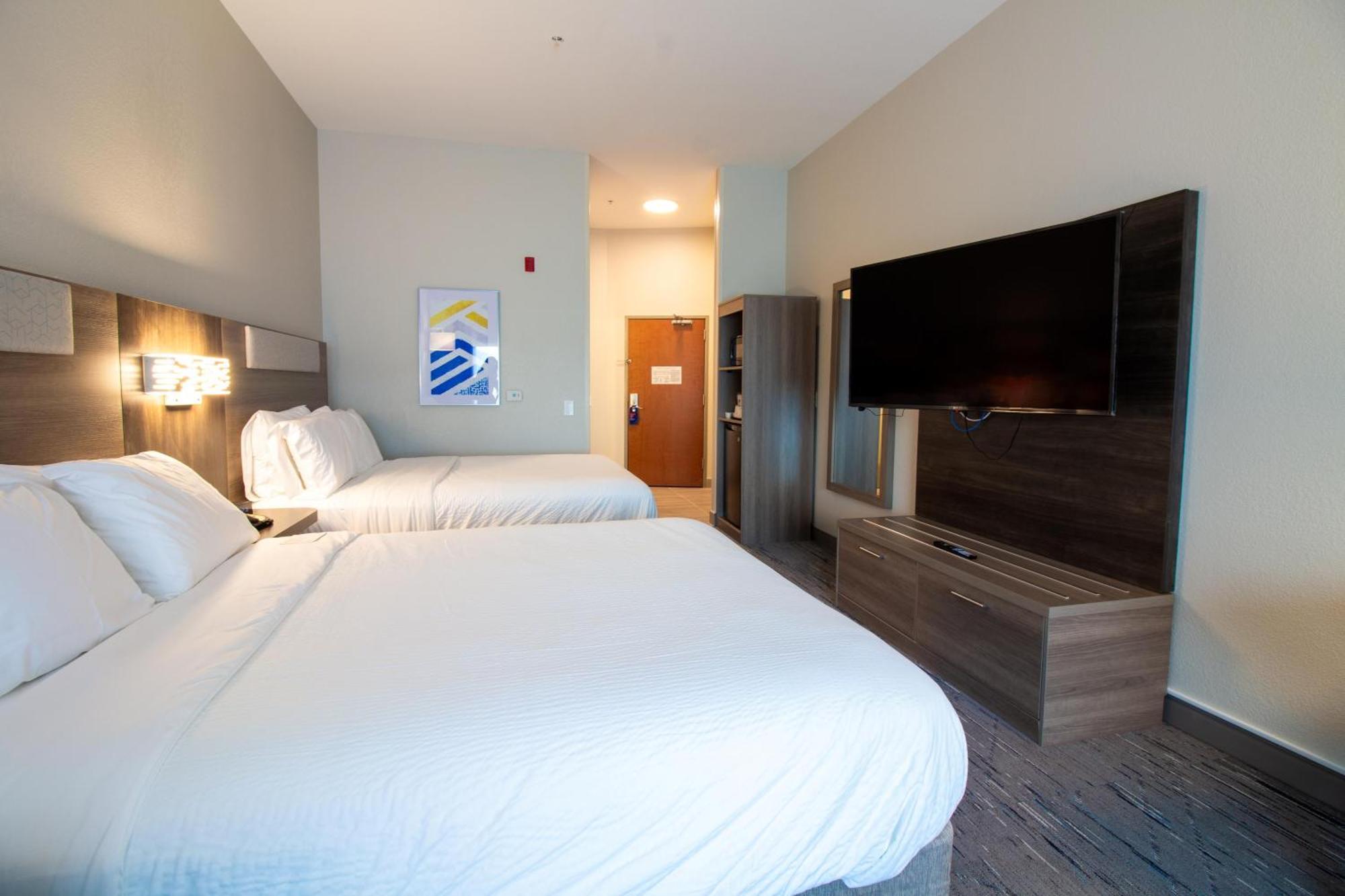 Holiday Inn Express Leland - Wilmington Area By Ihg Exterior foto