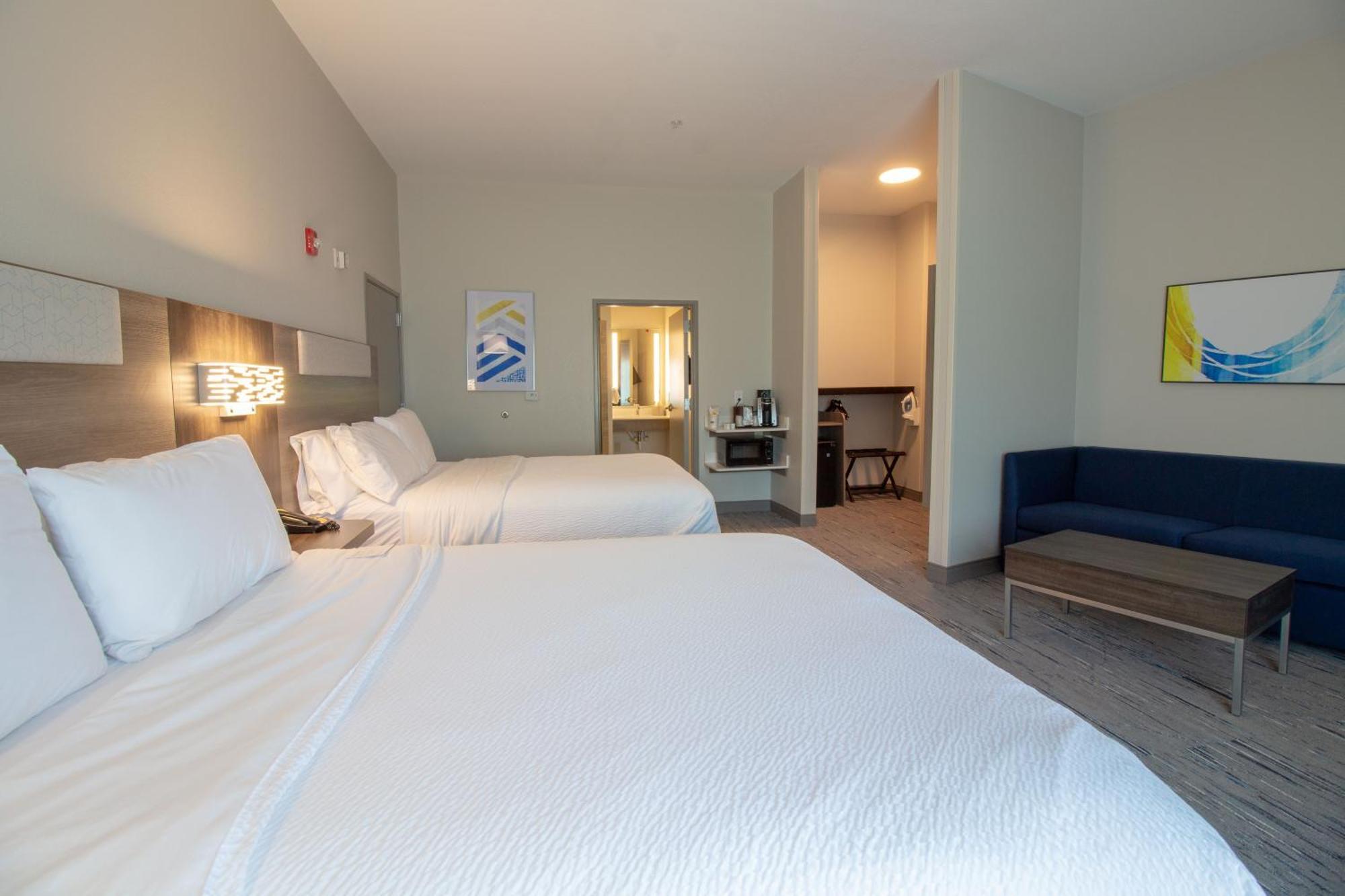 Holiday Inn Express Leland - Wilmington Area By Ihg Exterior foto