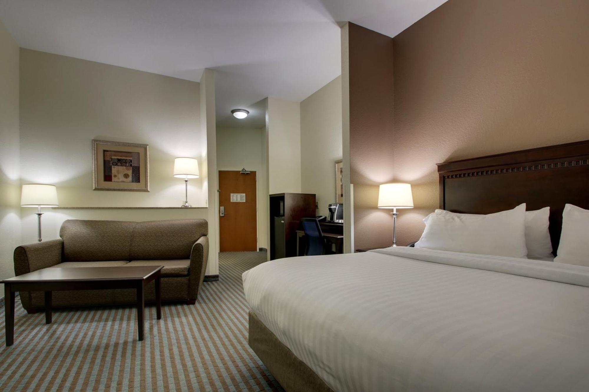 Holiday Inn Express Leland - Wilmington Area By Ihg Exterior foto