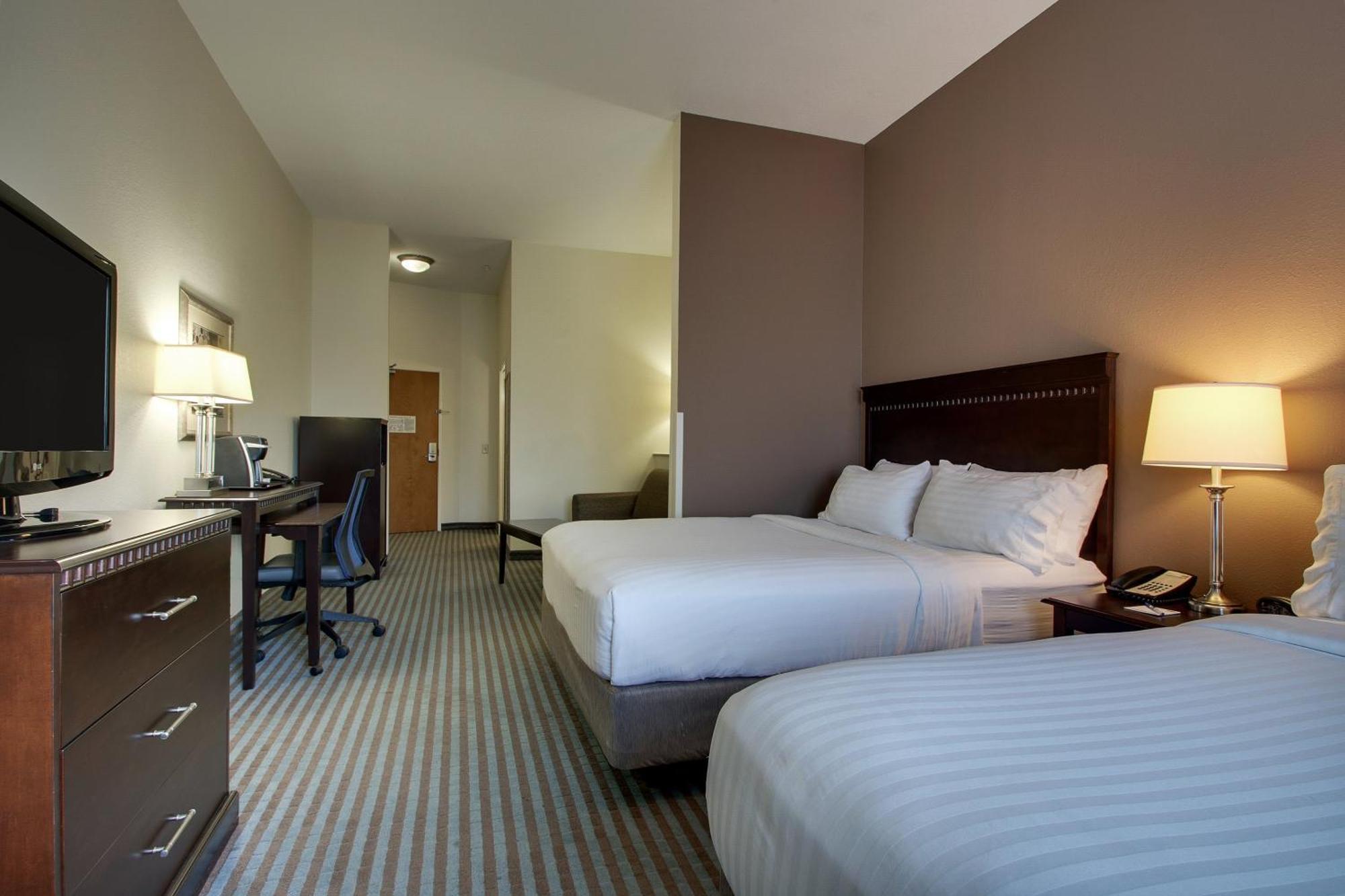 Holiday Inn Express Leland - Wilmington Area By Ihg Exterior foto