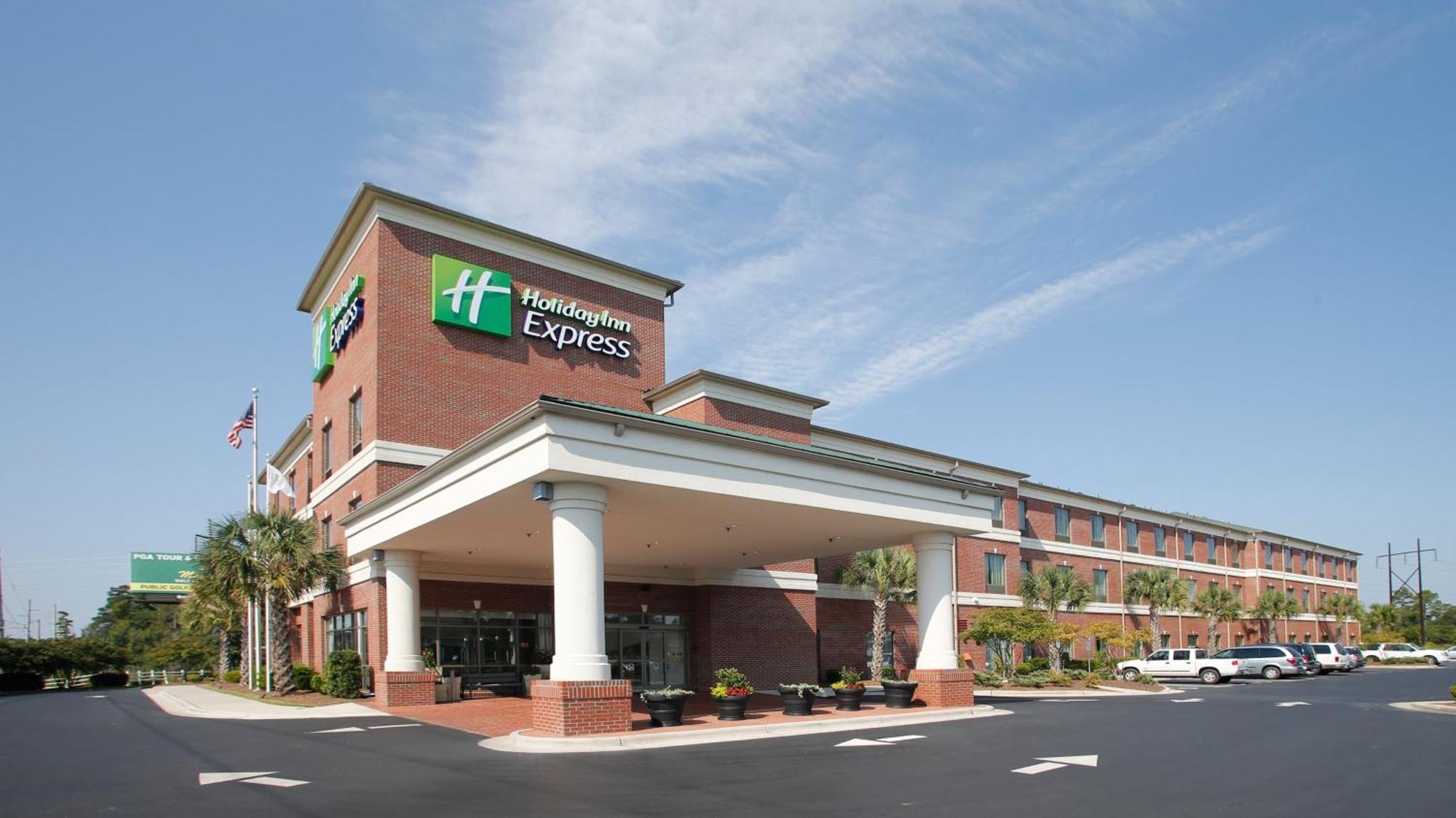 Holiday Inn Express Leland - Wilmington Area By Ihg Exterior foto